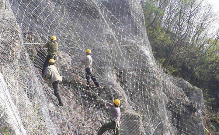 邊坡防護(hù)網(wǎng)案例