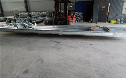 chejian005.jpg chejian005.jpg